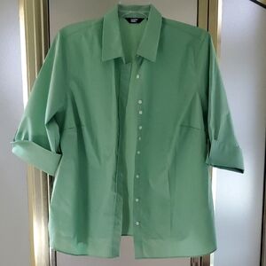 Lands' End Green Button-Up Shirt - NWOT